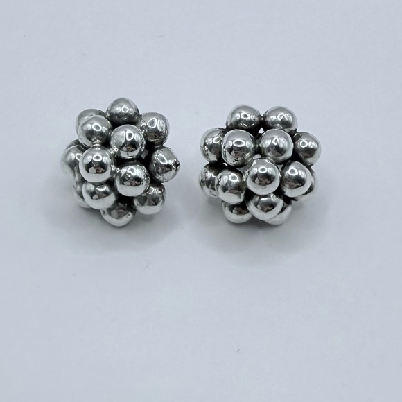 TAXCO Vintage Sterling Silver Cluster Earrings - Picture 5 of 11